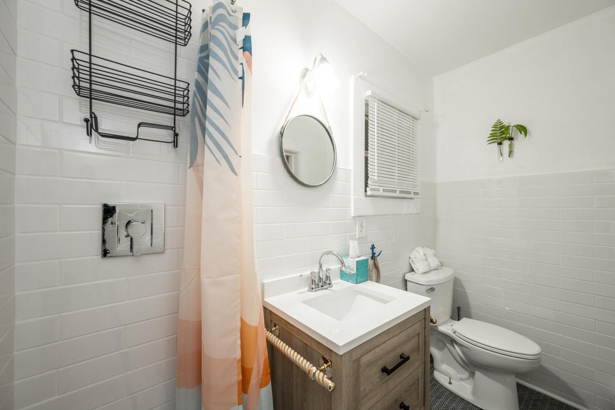 The Speakeasy And Rum Bar Bed and breakfast Cayo Hueso